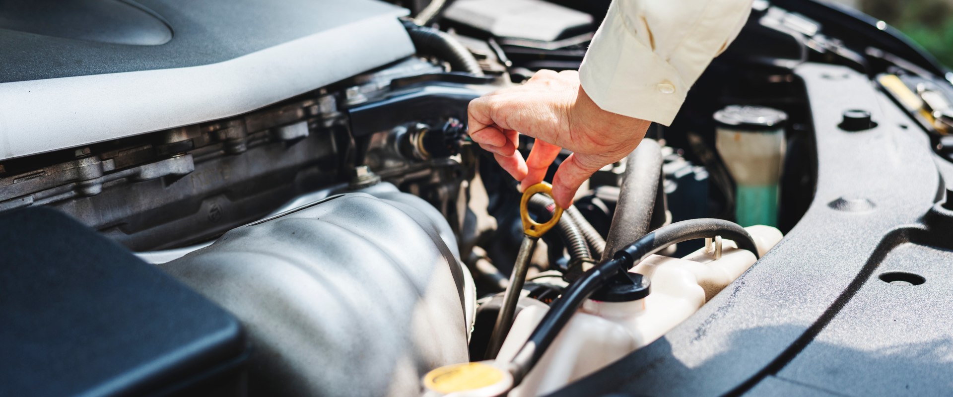 Honda Car Maintenance: All You Need to Know About Oil Changes and Tune-Ups